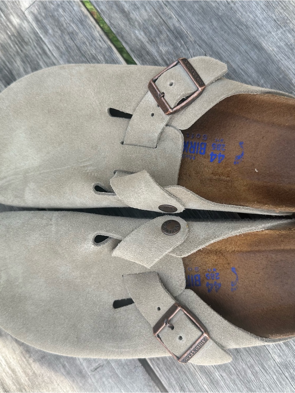 Birkenstock Men’s Suede Boston Clog in Taupe Gray